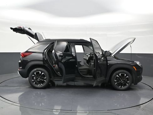 Used 2022 Chevrolet TrailBlazer LT w/ Convenience Package FWD image 29