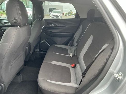 Used 2024 Chevrolet TrailBlazer LT AWD/4WD image 17