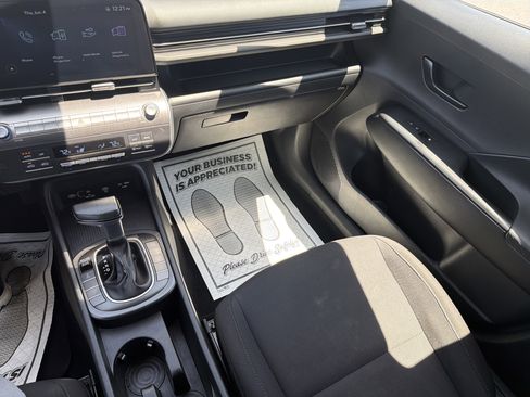 Used 2025 Hyundai Kona SEL AWD/4WD image 22
