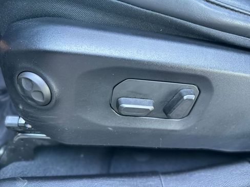 Used 2024 Jeep Wrangler Unlimited Rubicon 4xe image 13