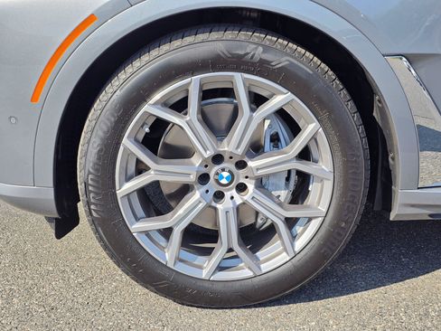 Used 2026 BMW X7 xDrive40i AWD/4WD image 8