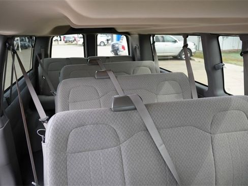 New 2025 GMC Savana 3500 LS image 20