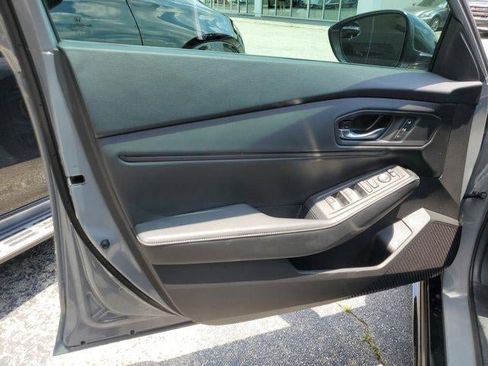 Used 2025 Honda Accord Sport image 19