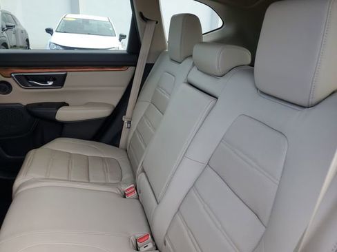 Used 2018 Honda CR-V Touring image 14