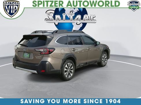 Used 2023 Subaru Outback Limited AWD/4WD image 9