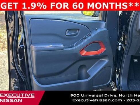 New 2026 Nissan Frontier PRO-4X w/ Pro-4x Convenience Package image 9