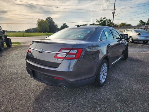 Used 2015 Ford Taurus Limited FWD image 5