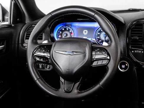 Used 2022 Chrysler 300 S RWD image 13