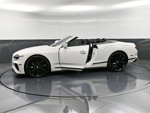 New 2026 Bentley Continental GTC image 38