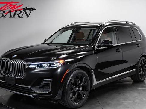Used 2022 BMW X7 xDrive40i w/ Premium Package AWD/4WD image 1