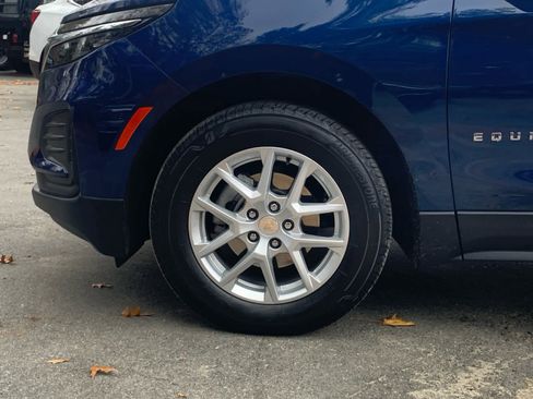 Certified 2022 Chevrolet Equinox LS w/ LS Convenience Package image 11