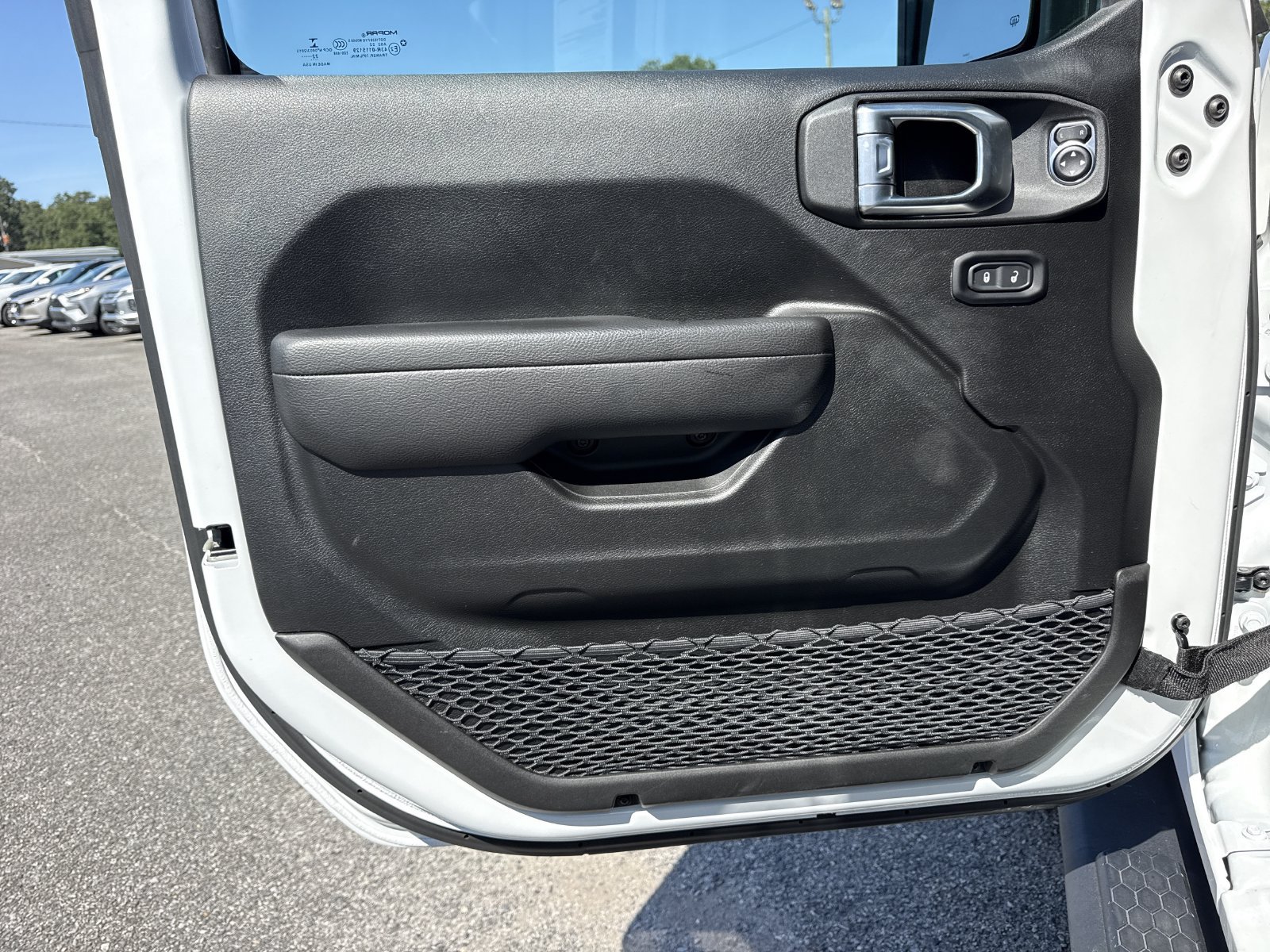 Used 2022 Jeep Wrangler Unlimited Sport AWD/4WD image 13