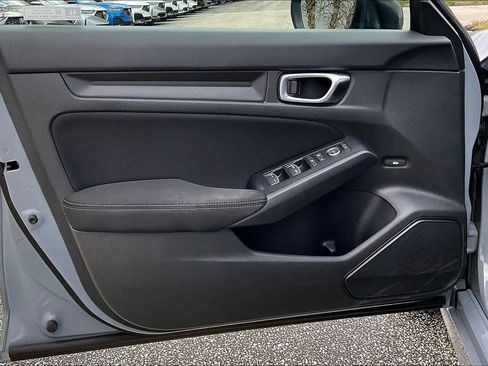 Used 2024 Honda Civic Sport image 19