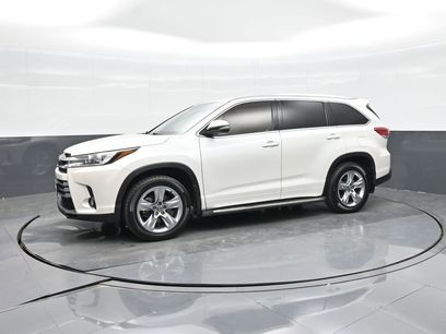 Used 2017 Toyota Highlander Limited