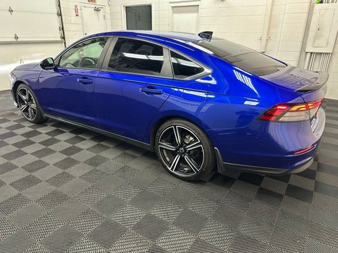 Used 2024 Honda Accord Sport image 7