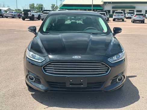 Used 2016 Ford Fusion SE w/ Equipment Group 201A AWD/4WD image 34