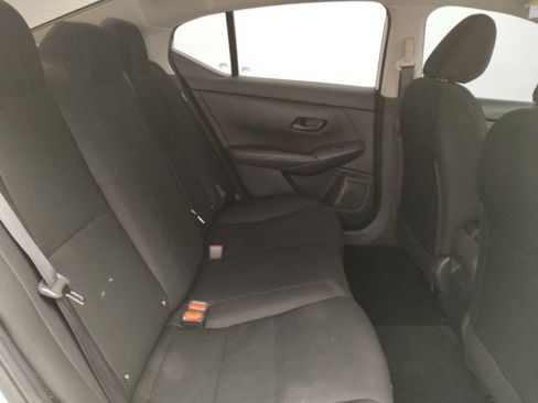Used 2024 Nissan Sentra S FWD image 19
