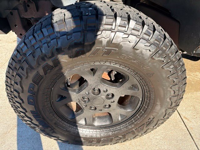 Used 2015 Jeep Wrangler Unlimited Sport AWD/4WD image 9