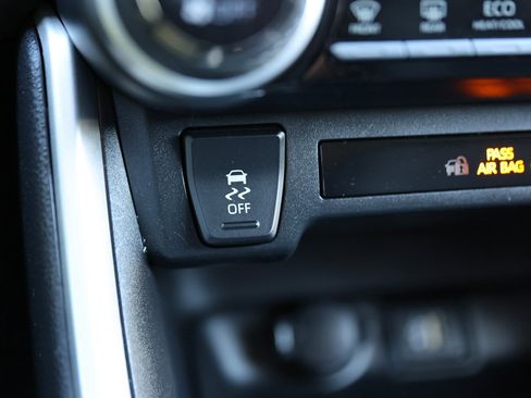 Used 2023 Toyota RAV4 LE image 29