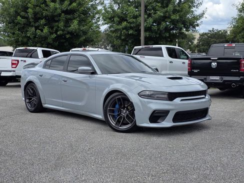 Used 2020 Dodge Charger Scat Pack RWD image 2