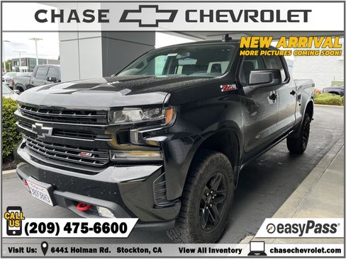 Used 2021 Chevrolet Silverado 1500 LT Trail Boss w/ Bed Protection Package AWD/4WD image 1
