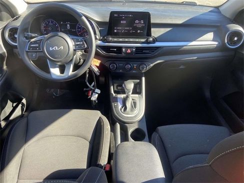 Used 2023 Kia Forte LXS w/ LXS Technology Package image 11