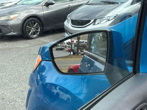 Used 2020 Ford EcoSport SE image 14