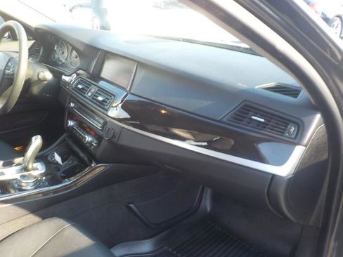 Used 2014 BMW 528i xDrive Sedan image 31