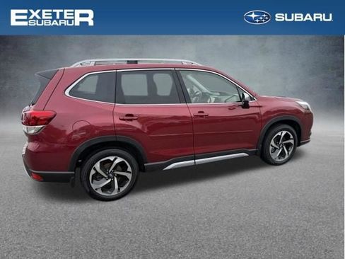 Used 2024 Subaru Forester Touring AWD/4WD image 4