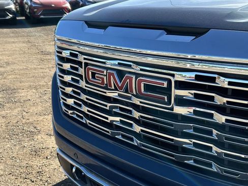 New 2026 GMC Sierra 1500 Denali w/ Technology Package AWD/4WD image 30