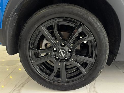Used 2023 Nissan Kicks SR FWD image 10