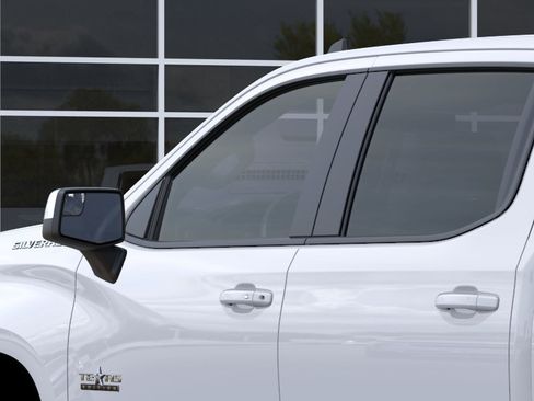 New 2026 Chevrolet Silverado 1500 LT w/ Convenience Package II RWD image 12