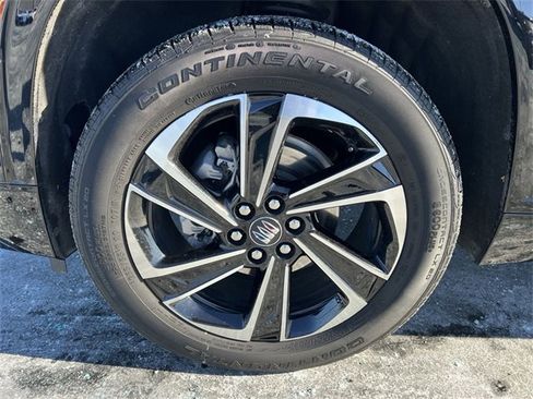 Certified 2025 Buick Enclave Sport Touring image 17