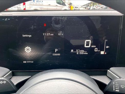 Certified 2025 Nissan Kicks S image 25