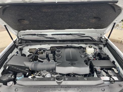 Certified 2024 Toyota 4Runner SR5 image 10