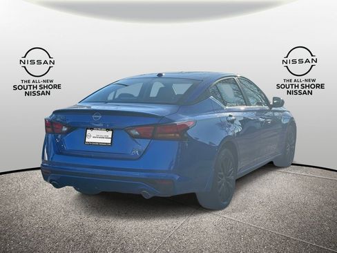 Certified 2025 Nissan Altima 2.5 SV w/ SV Special Edition Package AWD/4WD image 5