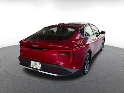 Used 2025 Kia K4 FWD image 13