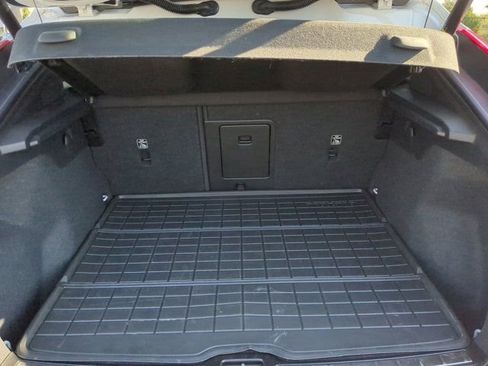 Used 2023 Volvo C40 P8 Recharge Ultimate w/ Protection Package Premier image 13