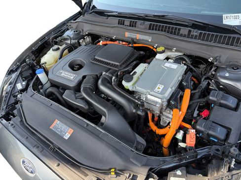 Used 2020 Ford Fusion Energi Titanium image 13