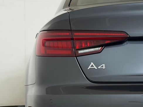 Used 2018 Audi A4 2.0T Ultra Premium Plus w/ Premium Plus Package FWD image 29