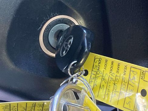 Used 2016 Toyota 4Runner SR5 image 17