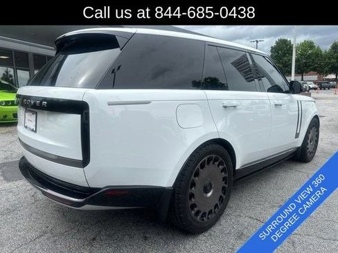 Used 2024 Land Rover Range Rover SE AWD/4WD image 5