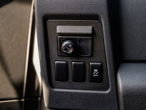 Used 2015 Nissan Rogue S w/ Convenience Package image 26