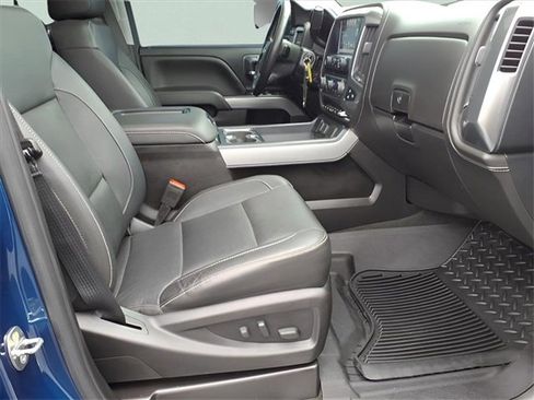 Used 2018 Chevrolet Silverado 2500 LTZ w/ Duramax Plus Package image 20