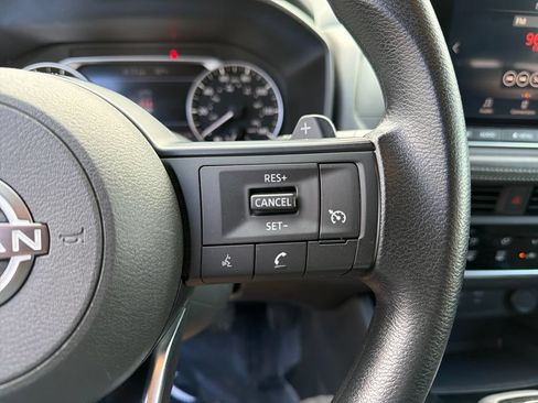 Certified 2024 Nissan Rogue S FWD image 19