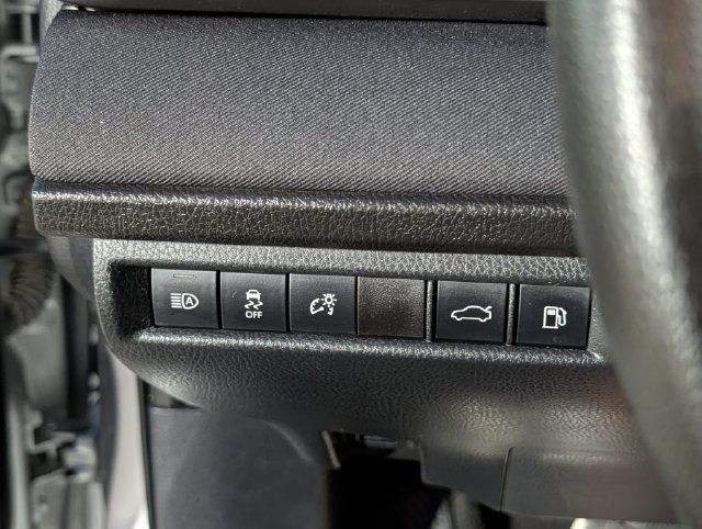 Used 2025 Toyota Camry LE FWD image 26