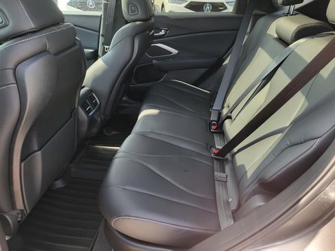 New 2026 Acura RDX SH-AWD image 13