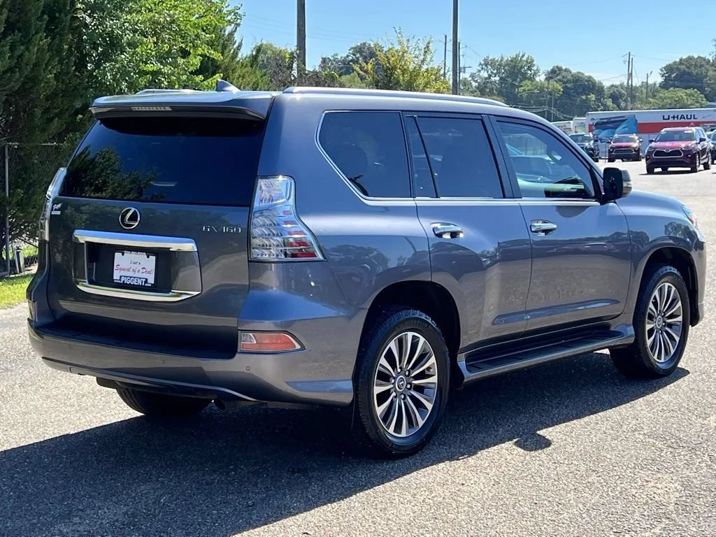 Used 2023 Lexus GX 460 Luxury w/ Accessory Package AWD/4WD image 6