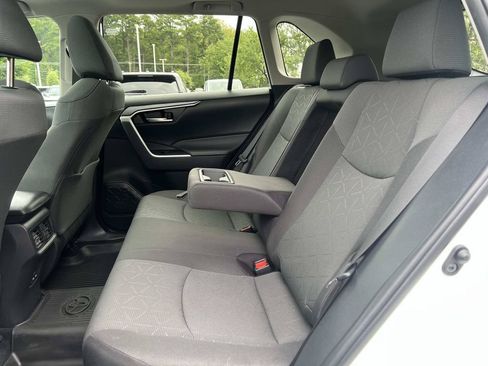 Used 2024 Toyota RAV4 XLE w/ Convenience Package FWD image 17