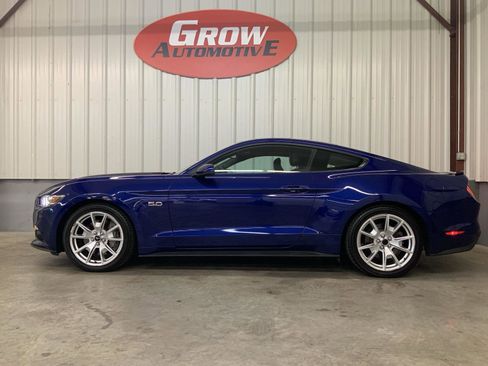 Used 2015 Ford Mustang GT Premium w/ Equipment Group 401A RWD image 13